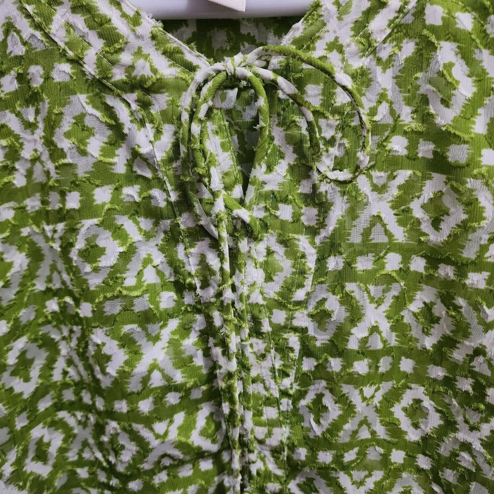 Chico's Women's Long Sleeve V Neck Tunic Top Green/White Semi-Sheer Size 2 (L) - Picture 3 of 10